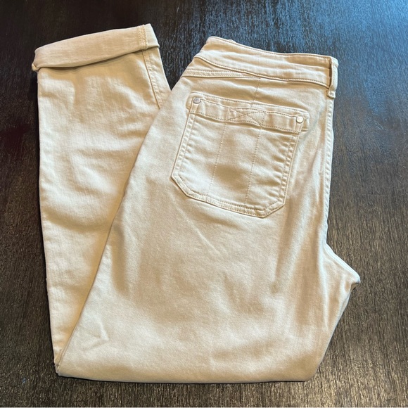 Pilcro The Wandered MidRise Relaxed Jeans Sz 28 Denim Sustainable Anthropologie - Picture 12 of 16